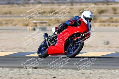 media/Jan-09-2022-SoCal Trackdays (Sun) [[2b1fec8404]]/Turn 11 (935am)/